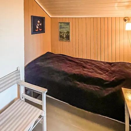 Cozy In *